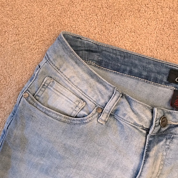 Earl Distressed Skinny Jeans Womens Size 8 Ankle Length Super Stretch Denim Blue - Picture 10 of 16